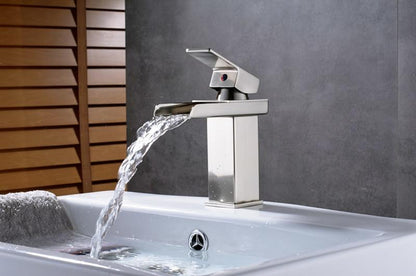 Grifo de Lujo para Lavabo